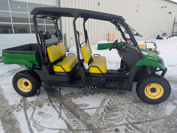 Used 2012 John Deere XUV 550 S4 GREEN ATVs & Gators at Horizon Ag & Turf in Edmonton West, AB - Photo5