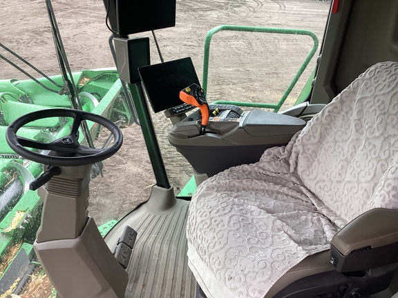 2025 John Deere S7 900 - Photo5