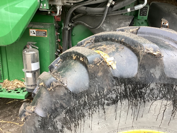 2025 John Deere S7 900 - Photo10