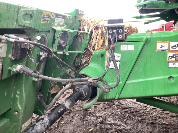 2025 John Deere S7 900 - Photo8