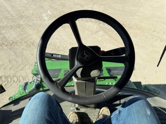2025 John Deere S7 900 - Photo39
