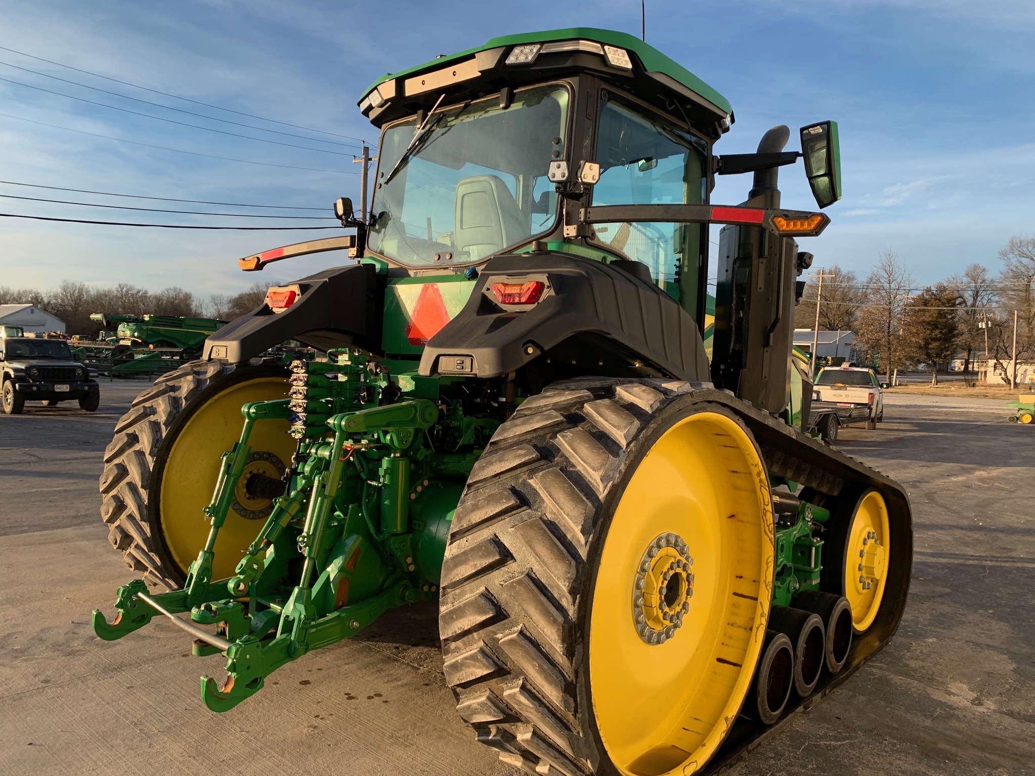  2021 John Deere 8RT 410 at Heritage Tractor in Lamar, MO