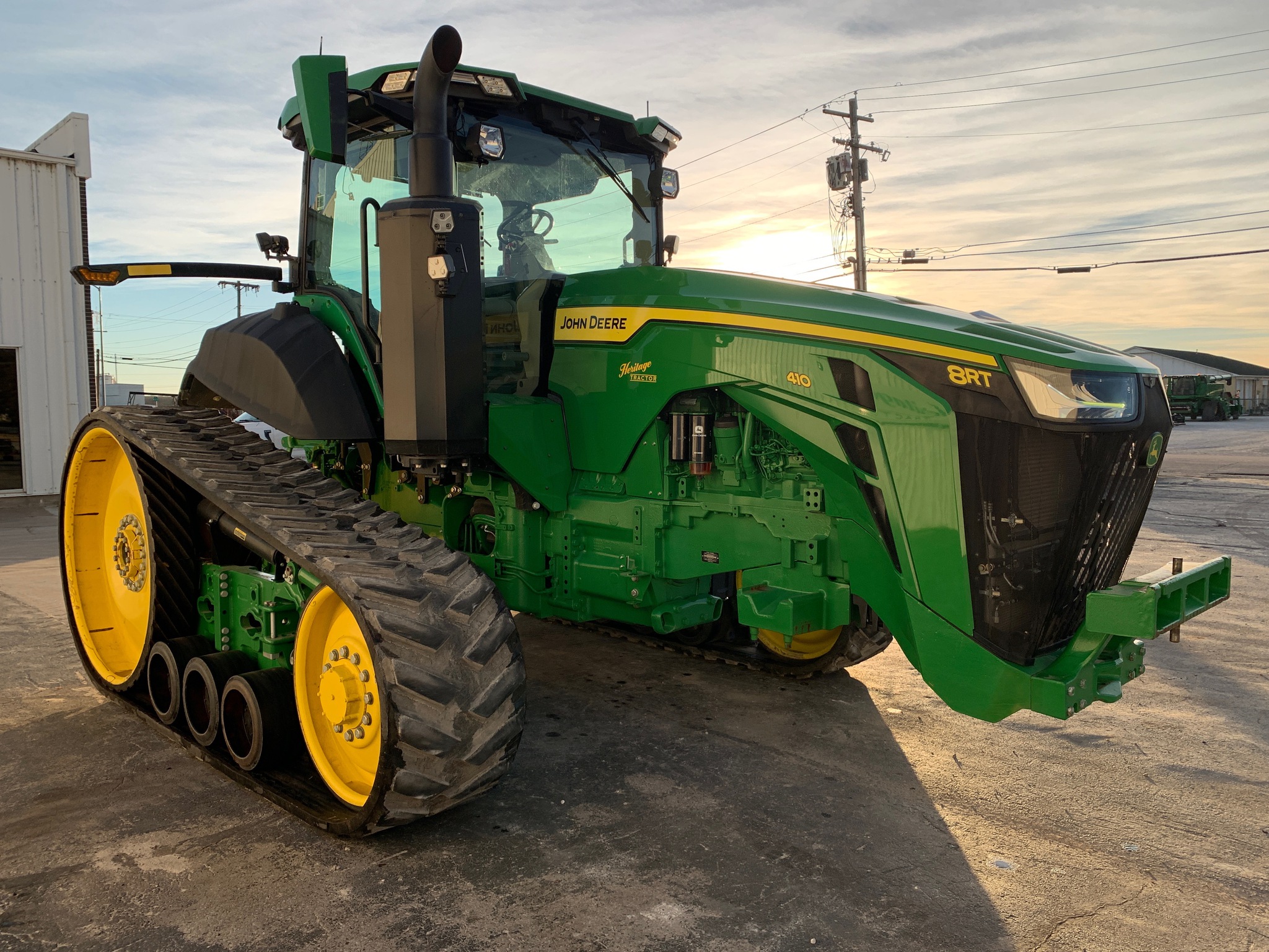  2021 John Deere 8RT 410 at Heritage Tractor in Lamar, MO