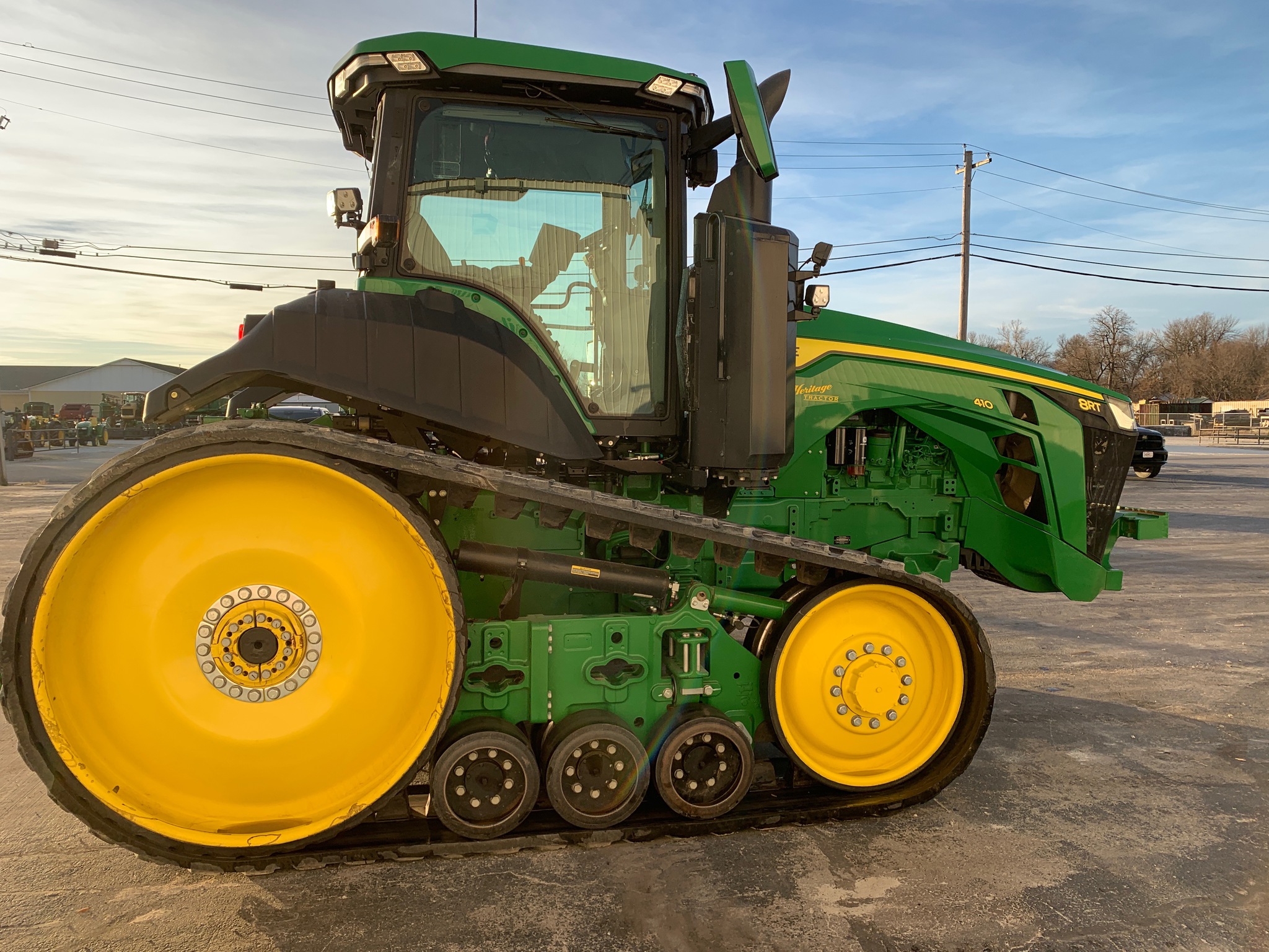  2021 John Deere 8RT 410 at Heritage Tractor in Lamar, MO