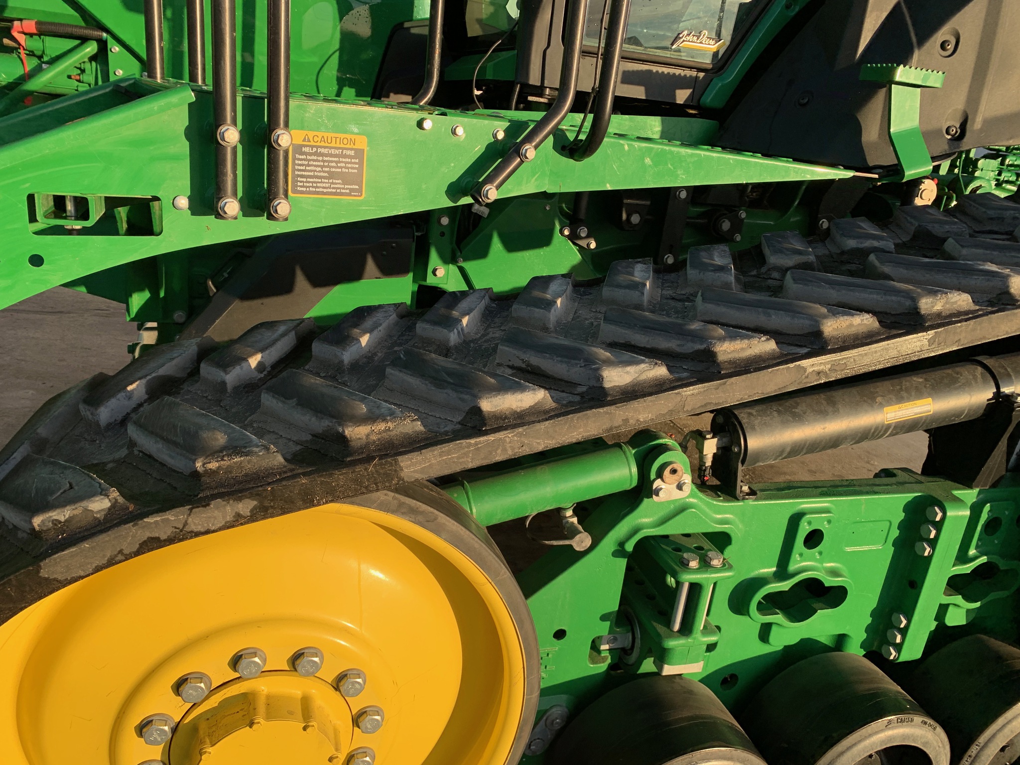  2021 John Deere 8RT 410 at Heritage Tractor in Lamar, MO