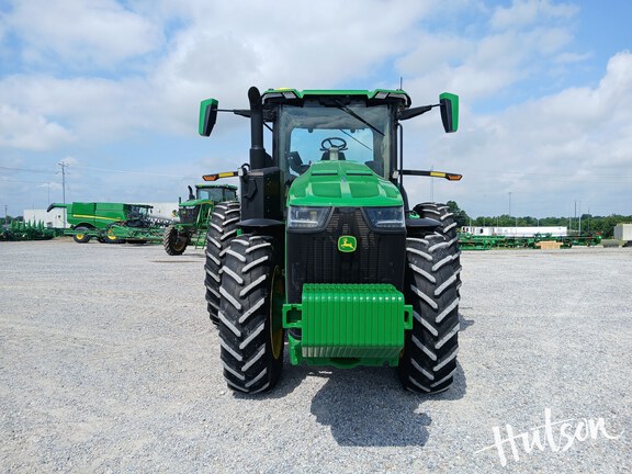 Photo of 2024 John Deere 8R 230
