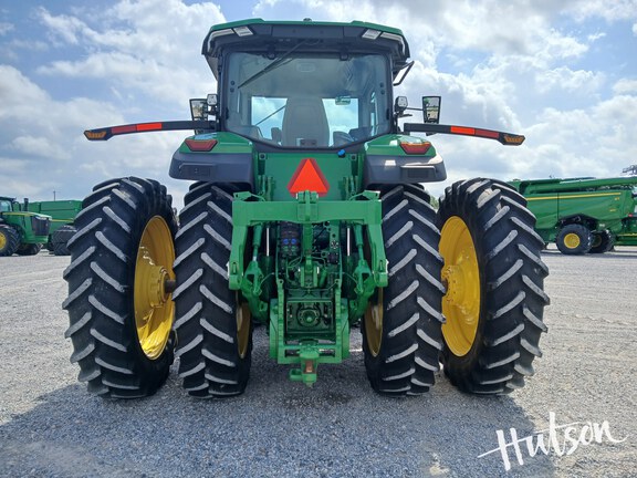 Photo of 2024 John Deere 8R 230