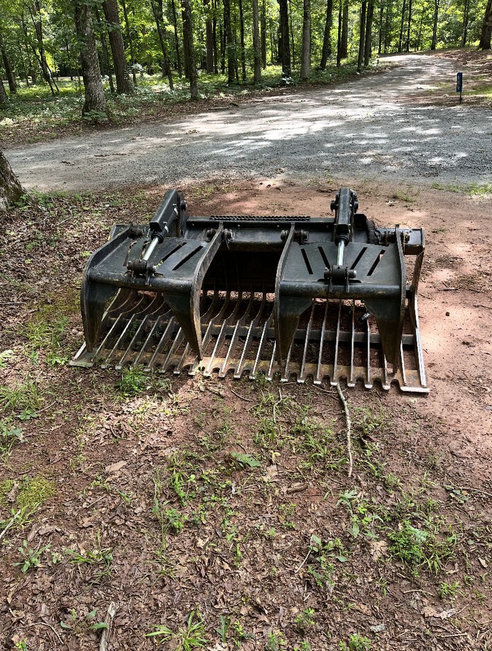 2023 John Deere GR78B ROCK GRAPPLE Image 1