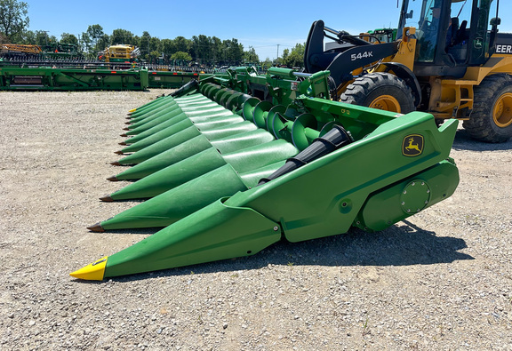 2025 John-Deere CF 12