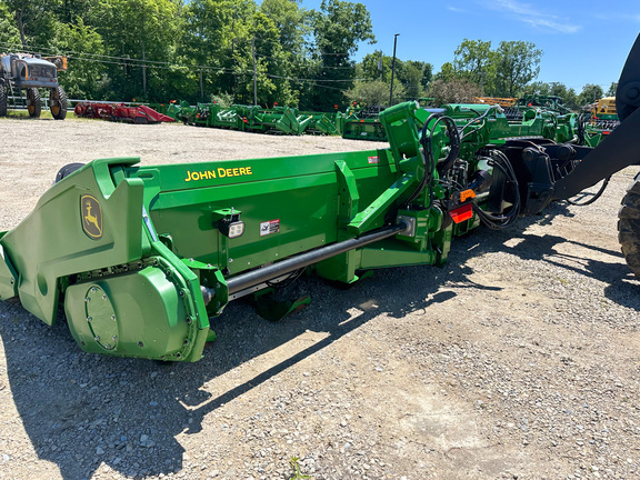 2025 John-Deere CF 12