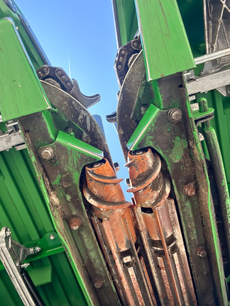 2025 John-Deere CF 12