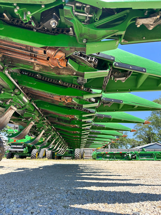 2025 John-Deere CF 12