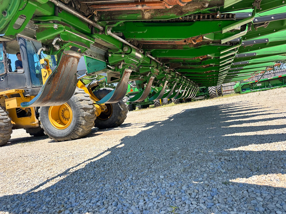 2025 John-Deere CF 12