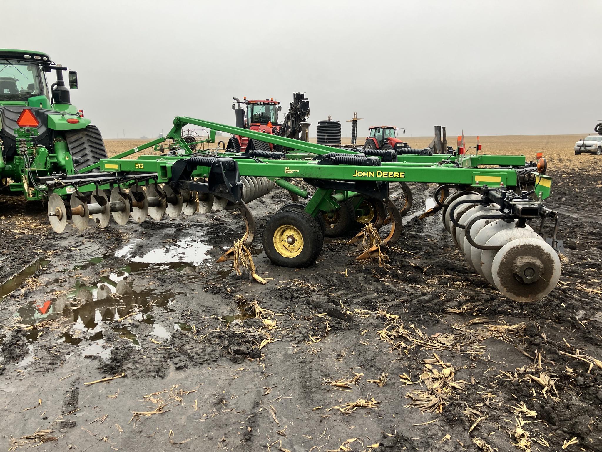 2012 John Deere 512 Image 2