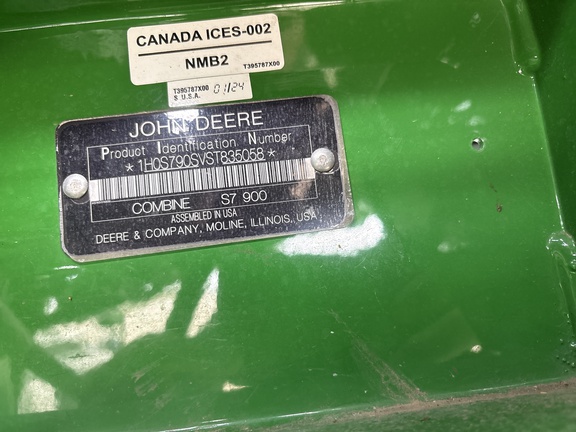 Used 2025 John Deere S7 900 Combines at Horizon Ag & Turf in Lloydminster, AB - Photo28
