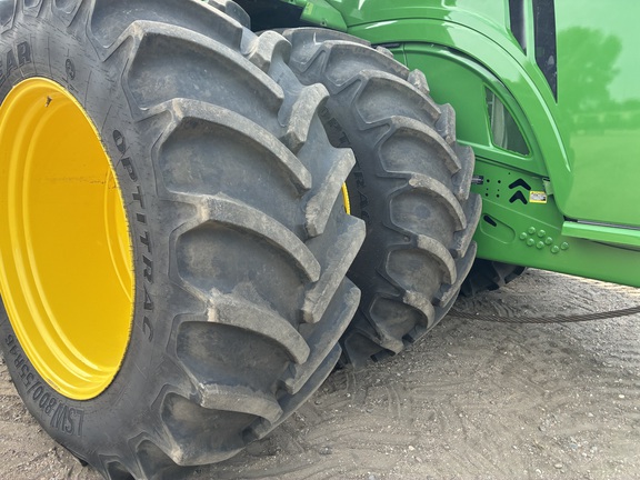 2025 John Deere 9R 640 - Photo15