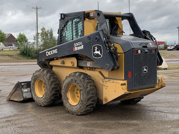 2023 John Deere 330G