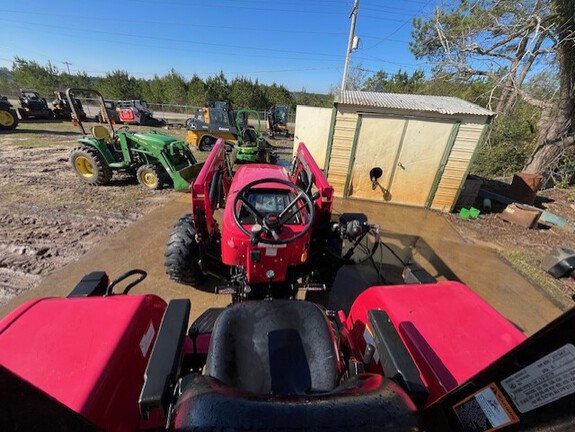 2015 Mahindra 4550 Photo 10