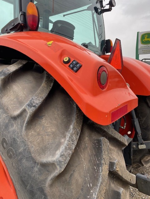 2018 Kubota M7 171 Image 11