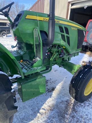 2024 John Deere 5050E - Photo4
