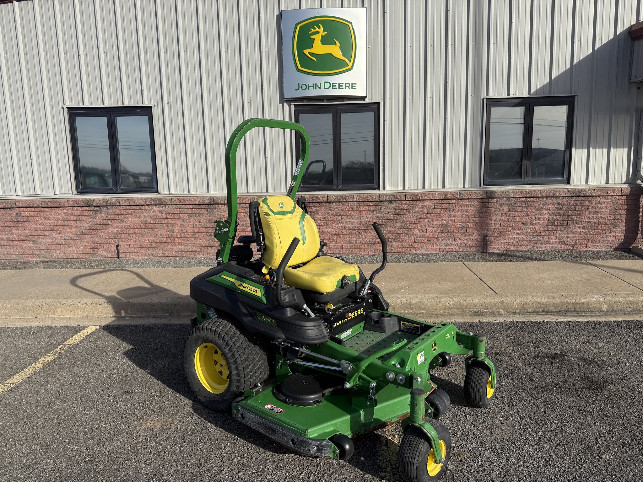 2023 John Deere Z960M Image 4