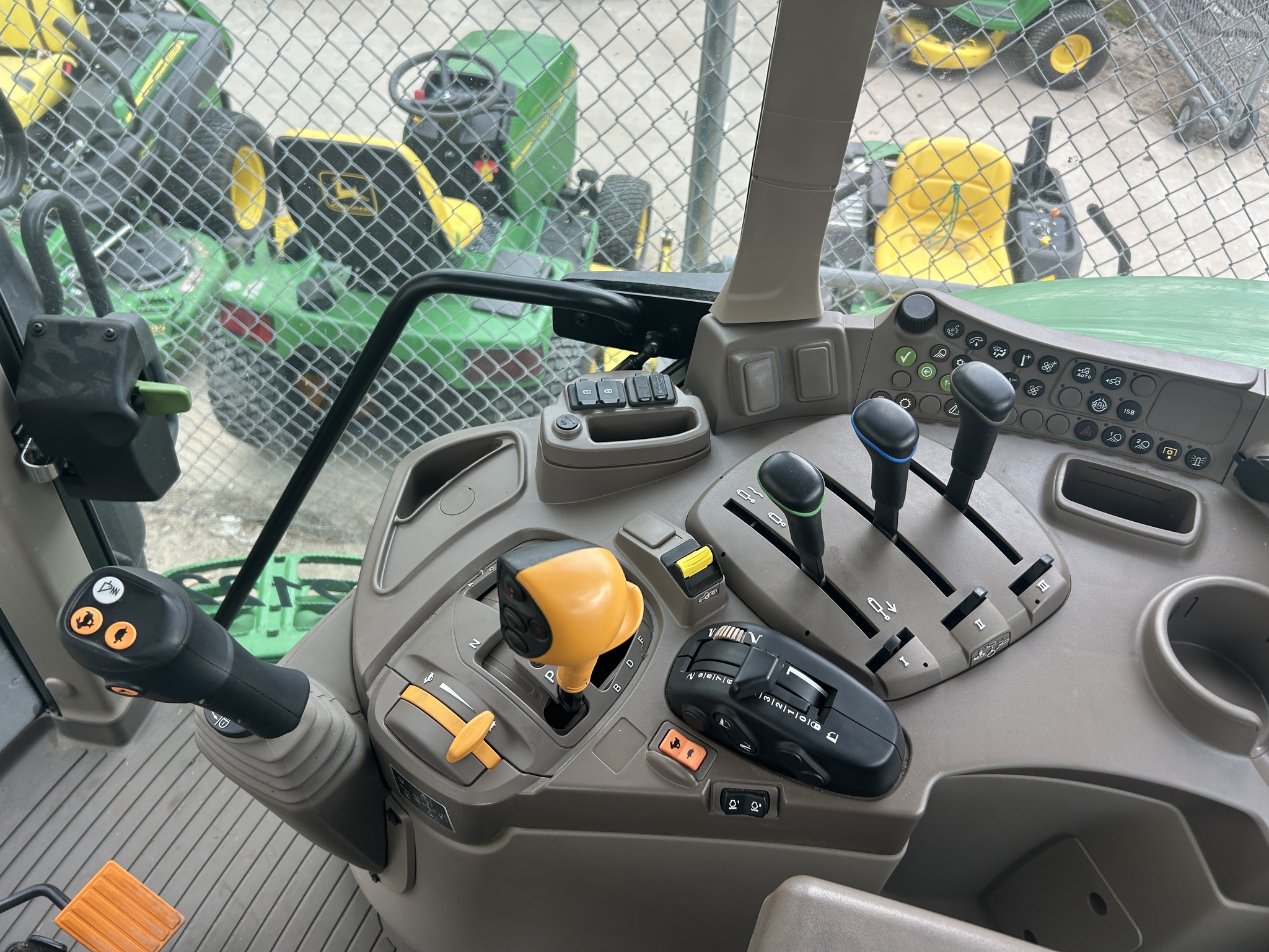  2025 John Deere 6130M at Heritage Tractor in Adrian, MO
