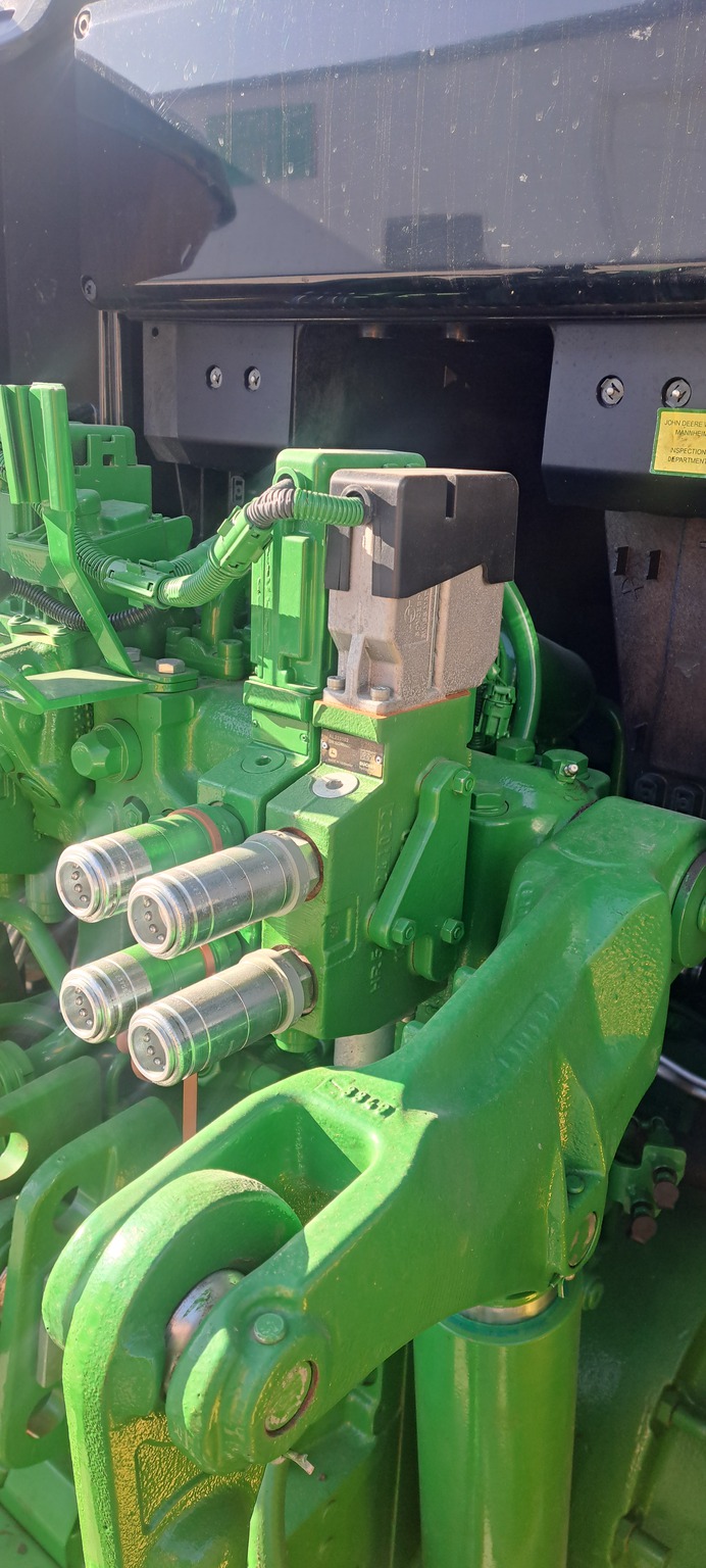 2023 John Deere 6145M Image 7