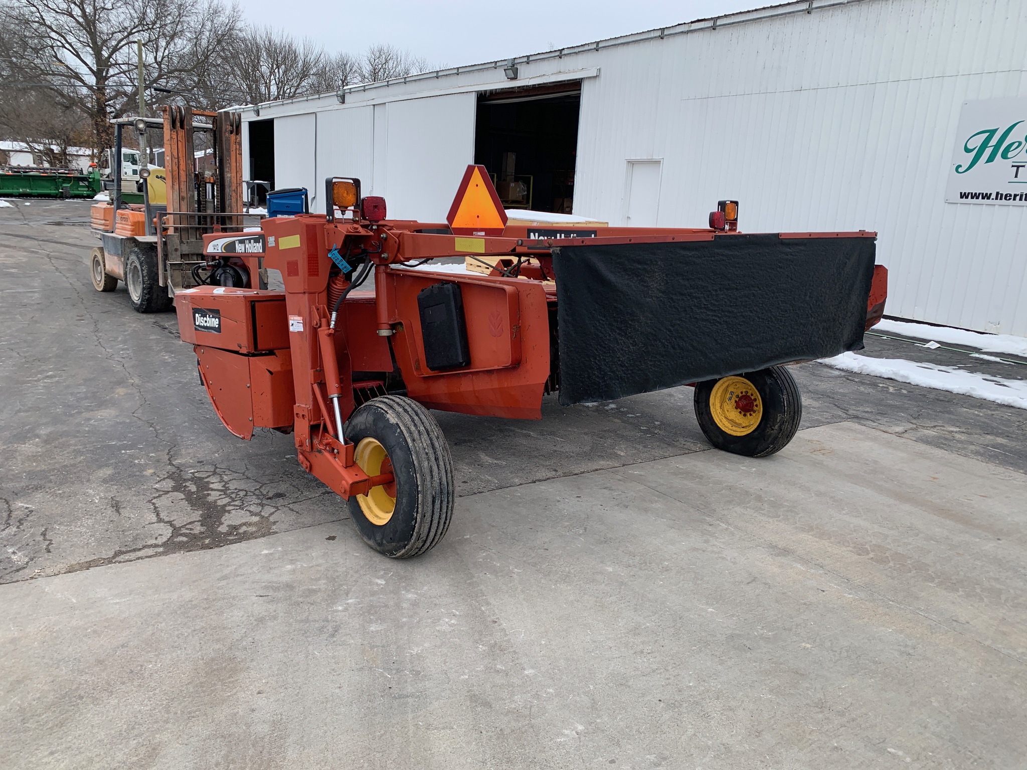  2006 New Holland 1412 at Heritage Tractor in Lamar, MO