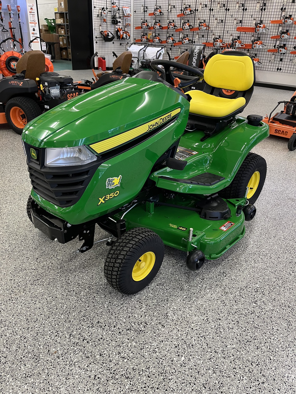 John Deere X350 Image 1