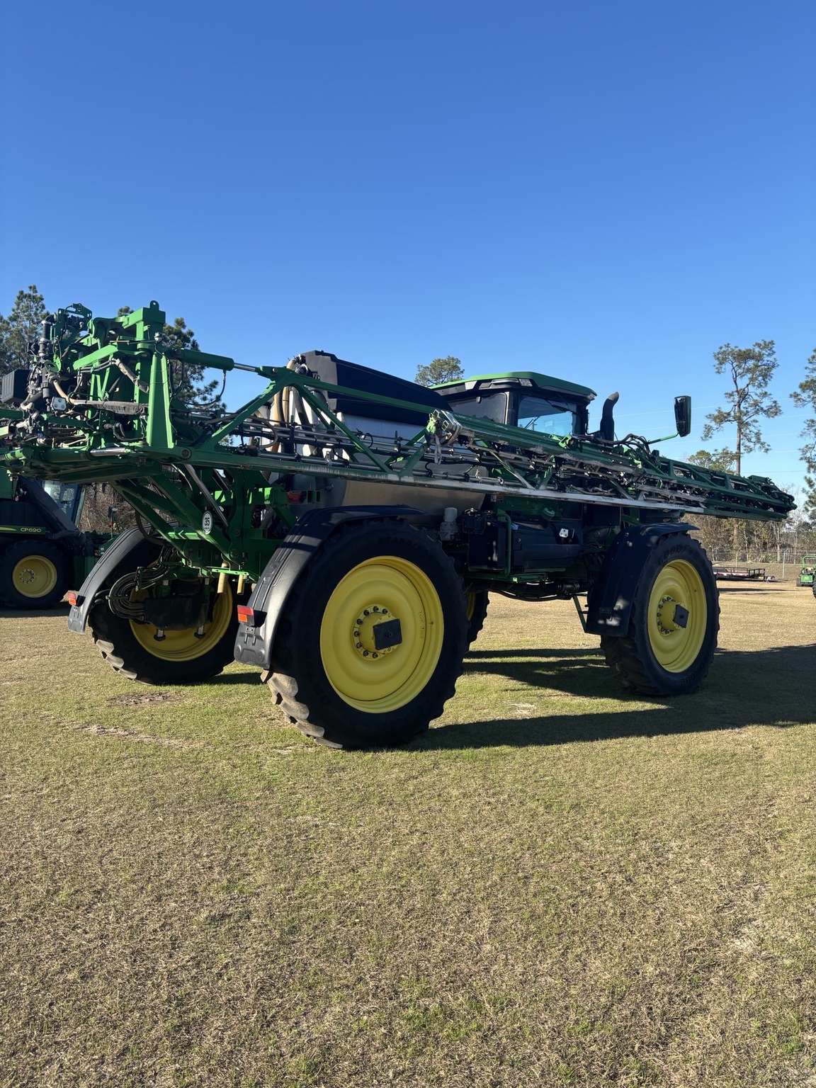 2023 John Deere 612R Image 5