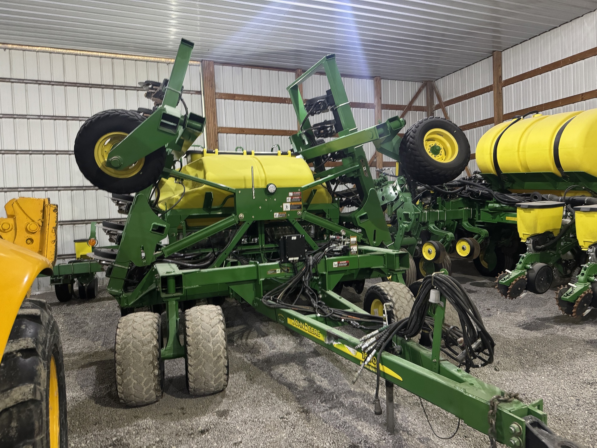 2005 John Deere 1690 Image 2