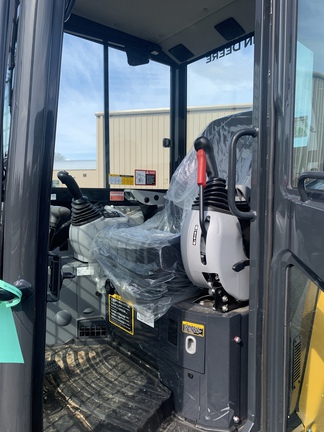 2024 John Deere 60 P Photo 7