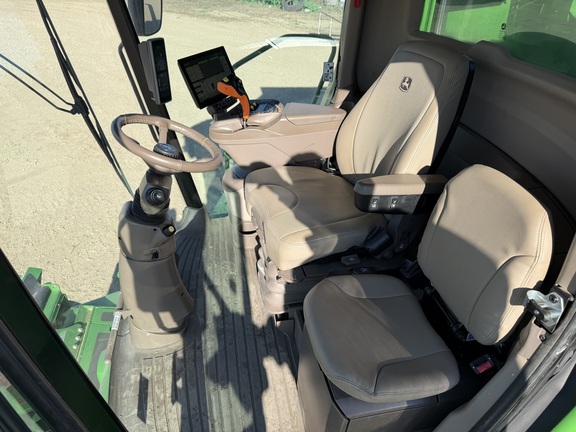 2024 John Deere S790 - Photo44
