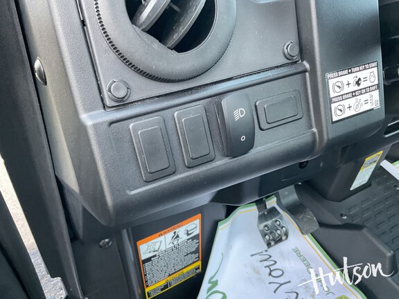 Photo of 2025 John Deere XUV 875M HVAC Cab Diesel