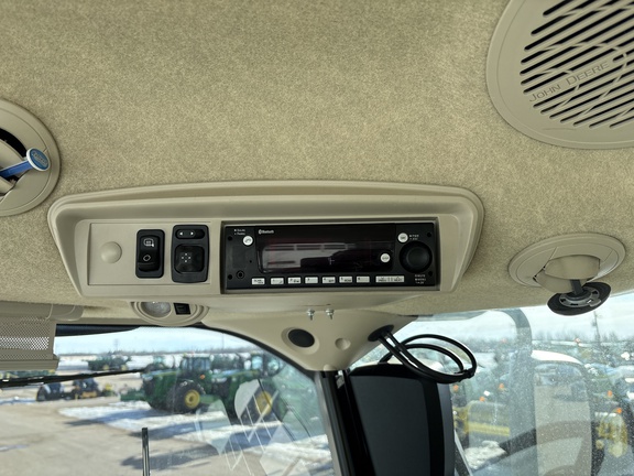 Used 2024 John Deere 9500 Self Propelled Forage Harvesters at Horizon Ag & Turf in Lloydminster, AB - Photo11