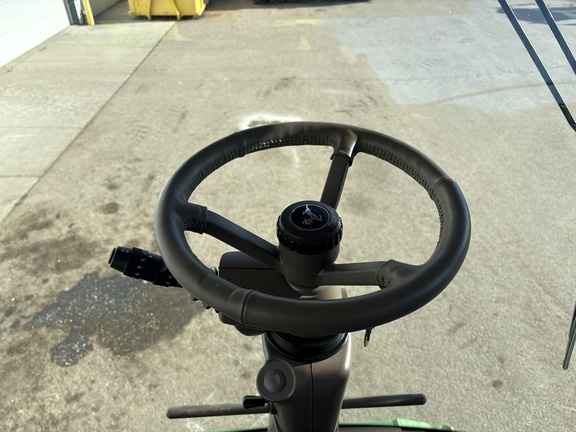 Used 2024 John Deere 9500 Self Propelled Forage Harvesters at Horizon Ag & Turf in Lloydminster, AB - Photo14