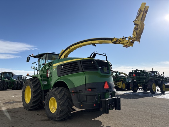 Used 2024 John Deere 9500 Self Propelled Forage Harvesters at Horizon Ag & Turf in Lloydminster, AB - Photo7