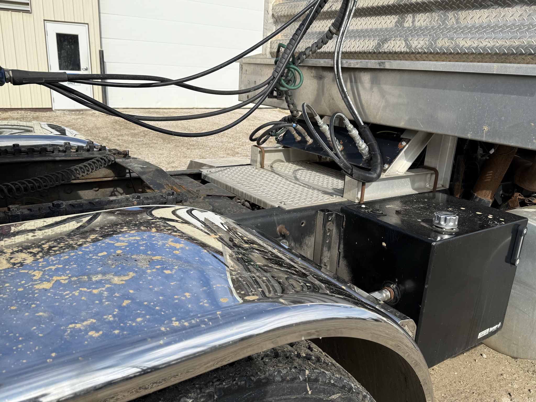 2010 International TK Image 9