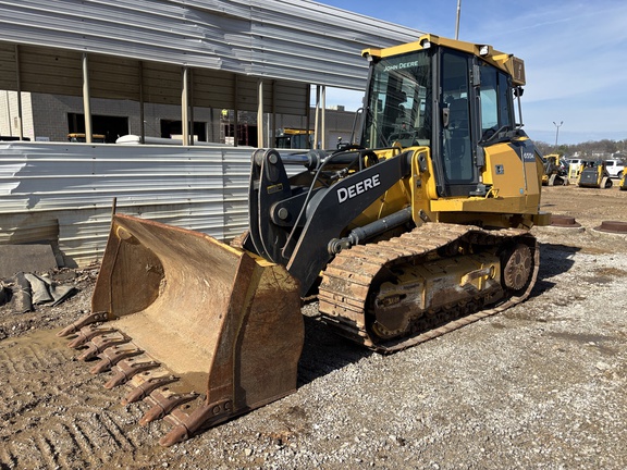 Photo of a 2021 John Deere 655K