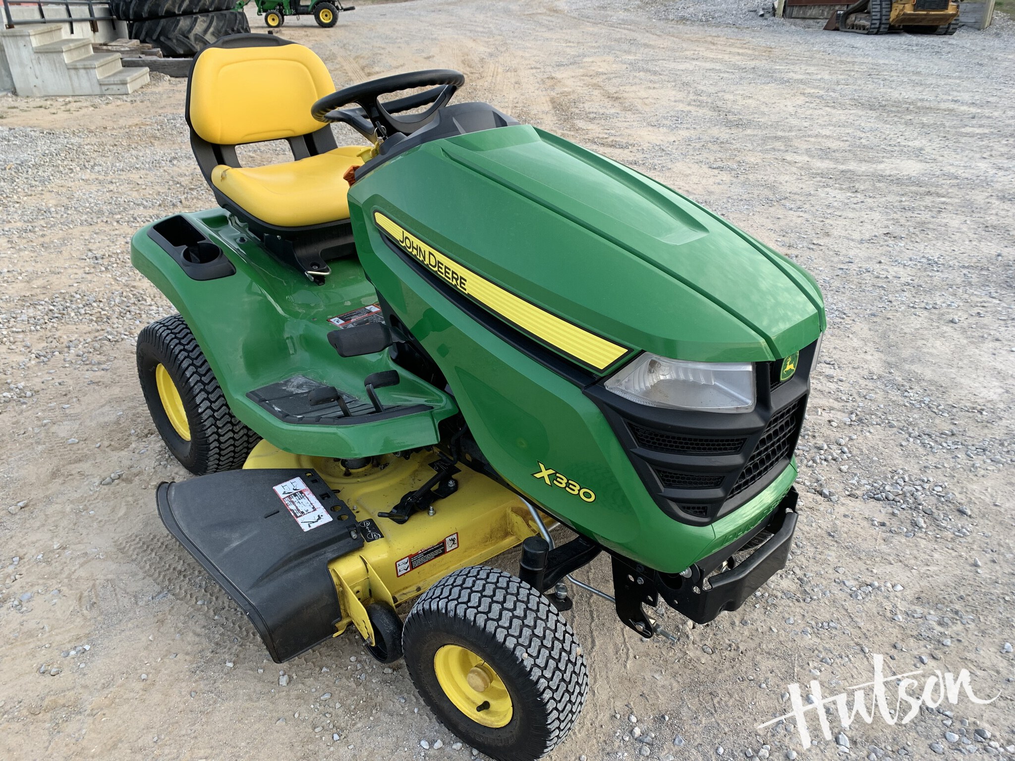 2016 John Deere X330