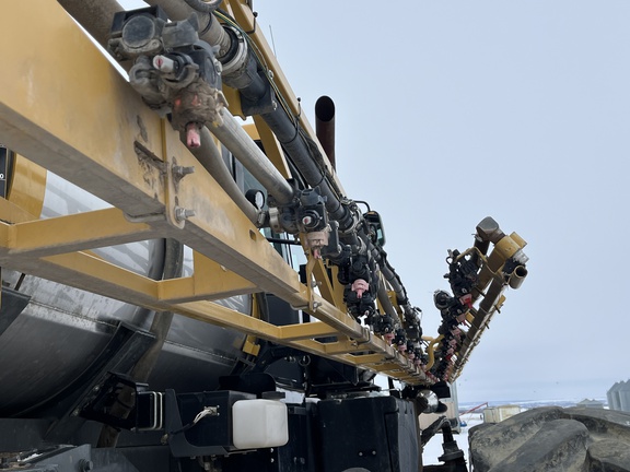 Used 2013 RoGator RG900 Self Propelled Sprayers at Horizon Ag & Turf in Falher, AB - Photo22