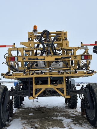 Used 2013 RoGator RG900 Self Propelled Sprayers at Horizon Ag & Turf in Falher, AB - Photo23