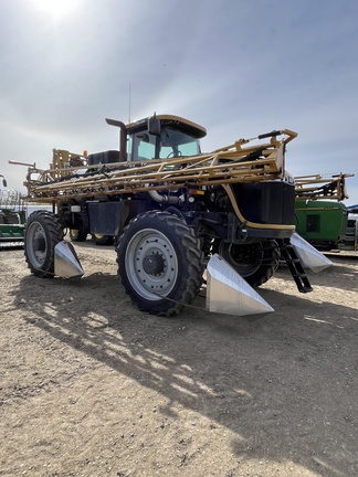  RoGator RG900