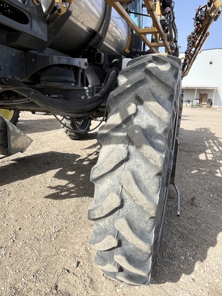 Used 2013 RoGator RG900 Self Propelled Sprayers at Horizon Ag & Turf in Falher, AB - Photo6