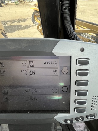 Used 2013 RoGator RG900 Self Propelled Sprayers at Horizon Ag & Turf in Falher, AB - Photo7