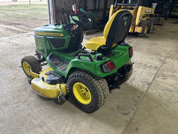 2021 John Deere X758 - Photo3