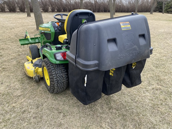 2021 John Deere X758 - Photo8