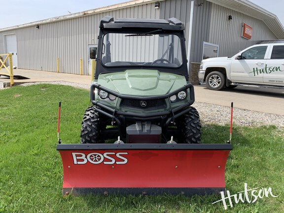 Photo of 2023 John Deere XUV 590M