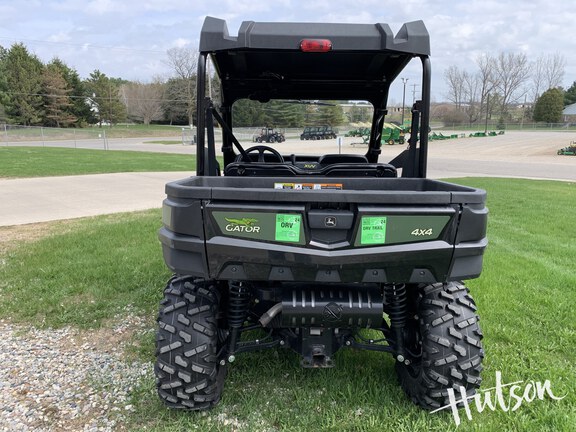 Photo of 2023 John Deere XUV 590M