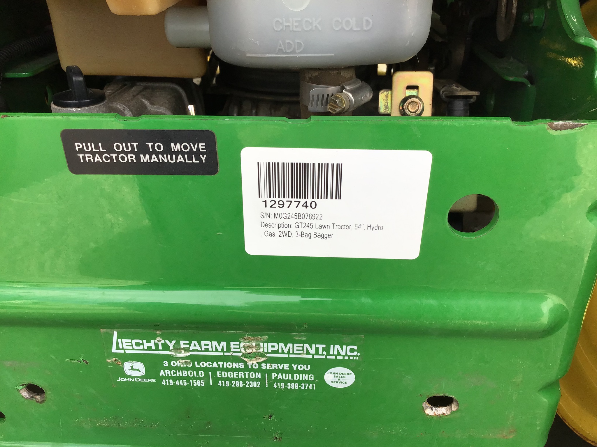 2003 John Deere GT245 Image 28
